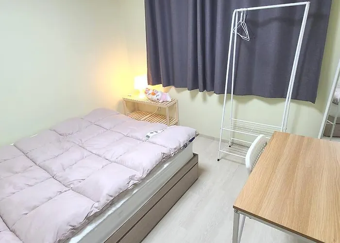 Maru House Tranquil And Airy Space For Long Or Short In Nowon 2 Qeen Bed, Near Market, Air-conditioner, Samsung Tv *